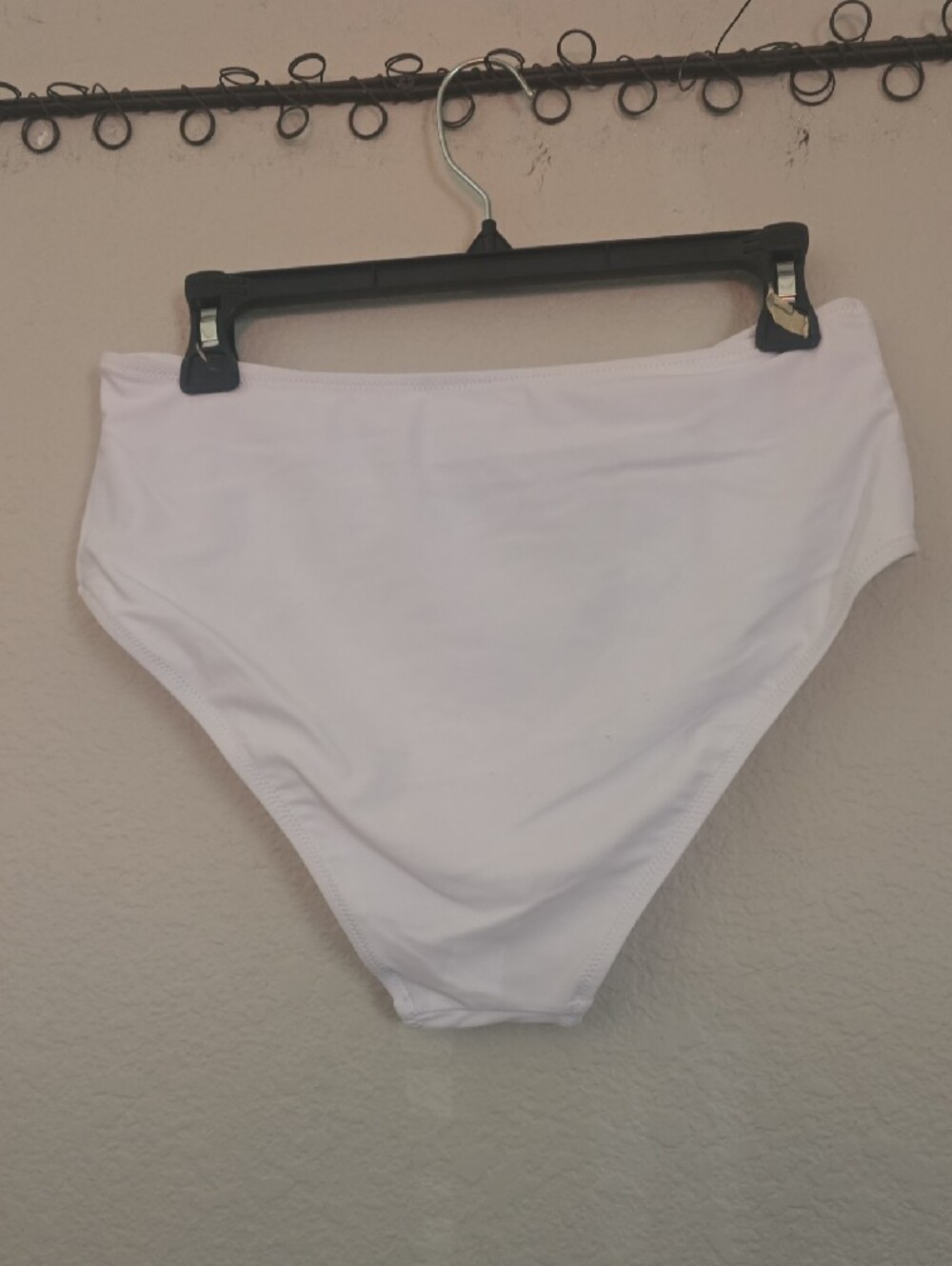 SHEIN White Twist-Front Bikini Bottoms - Picture 2 of 2